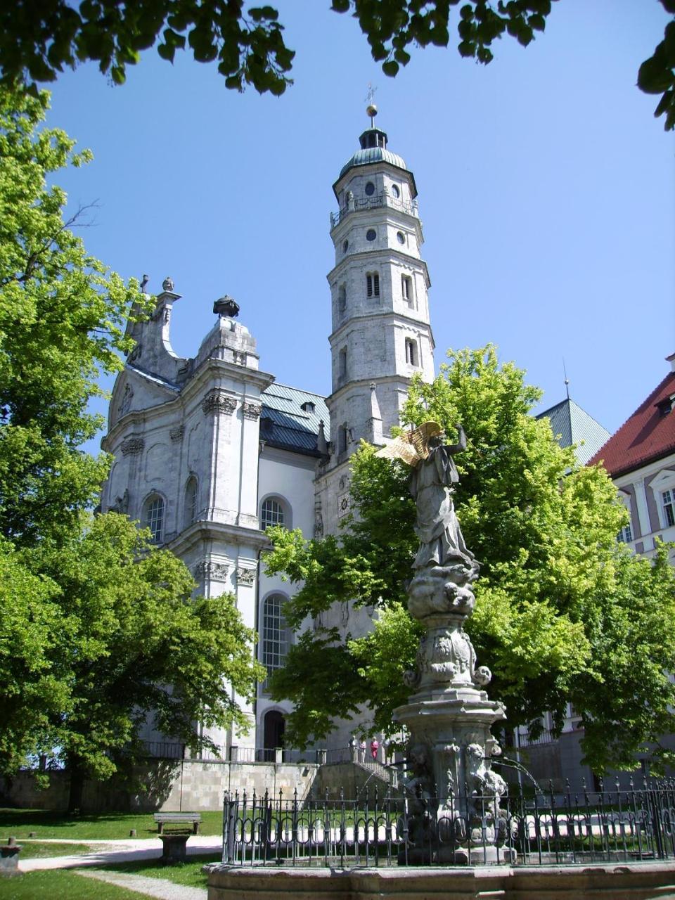 Tagungshaus Im Kloster Neresheim Exterior foto